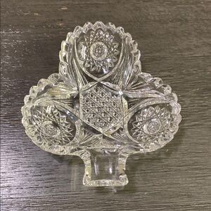Elegant Clear Crystal Decorative Dish